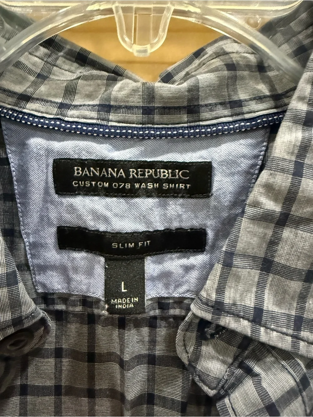 Banana Republic Men’s Button-Down Plaid Shirt in Gray and Navy
